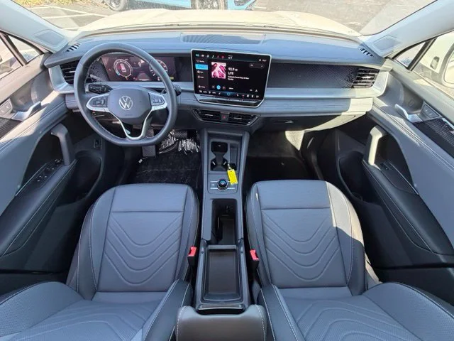 New 2026 Pure White Volkswagen 2.0T SE image 11