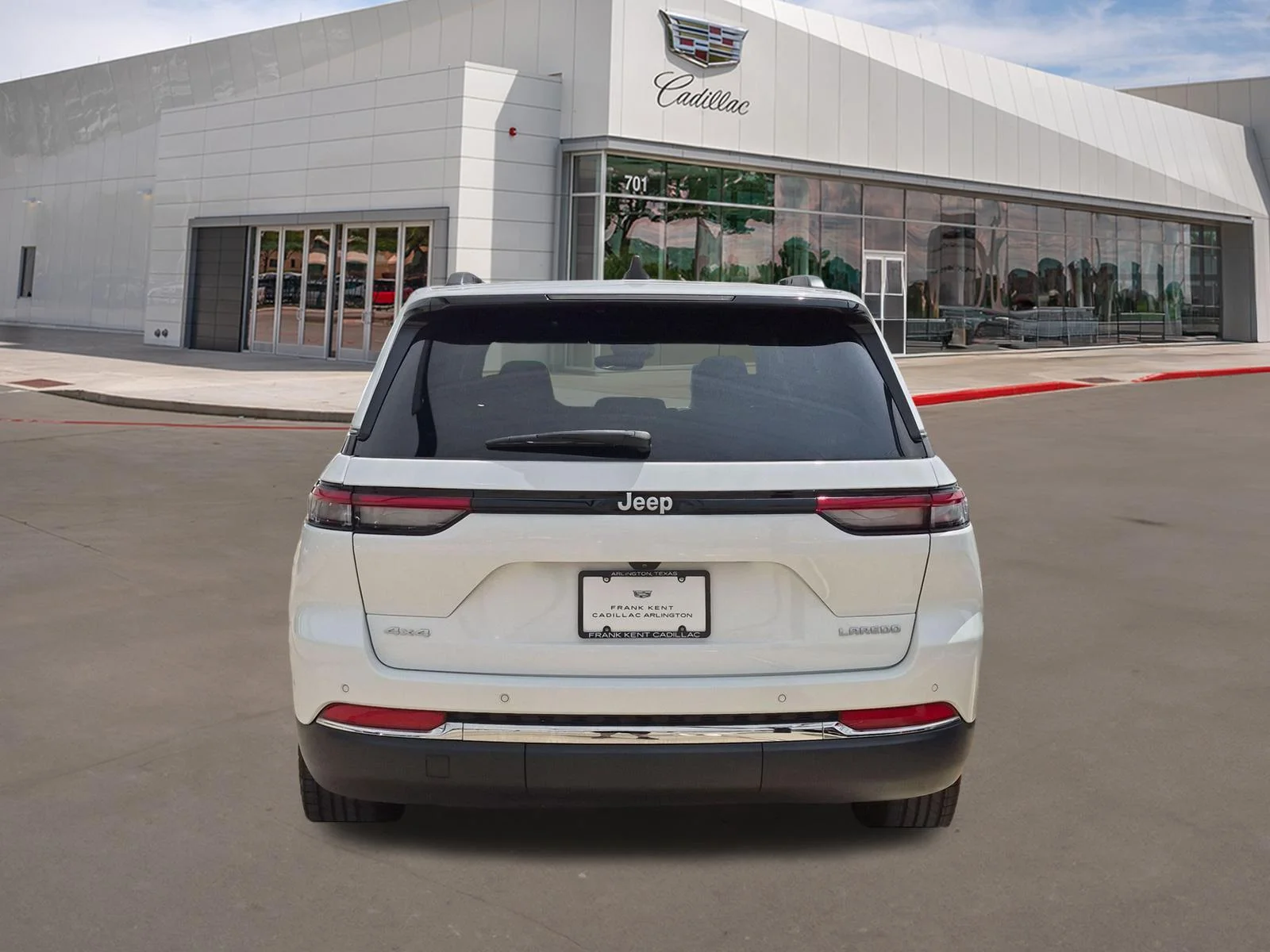 Used 2024 Bright White Clearcoat Jeep Laredo image 5