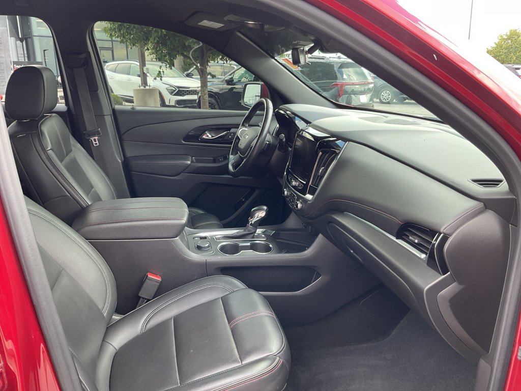 Used 2022 Cherry Red Tintcoat Chevrolet RS image 12