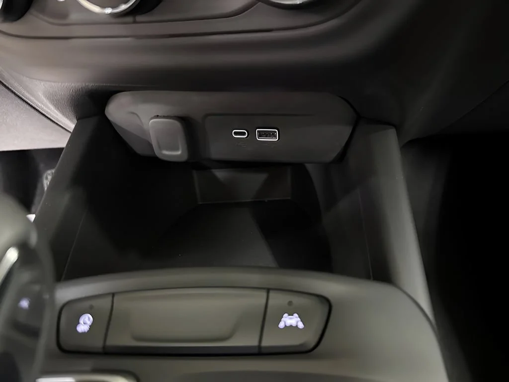 2026 Chevrolet Trax RS - Photo 16