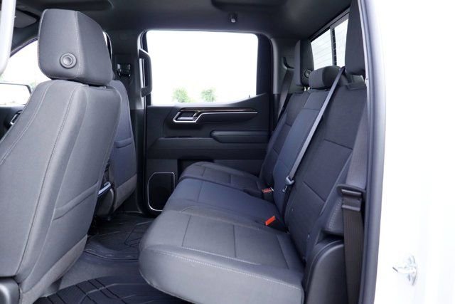 2026 Chevrolet Silverado 1500 LT - Photo 18