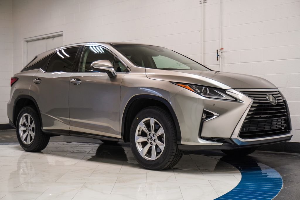 Used 2019 Silver Lexus 350 image 5