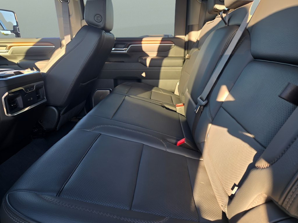 Certified Used 2025 Onyx Black GMC Denali image 17