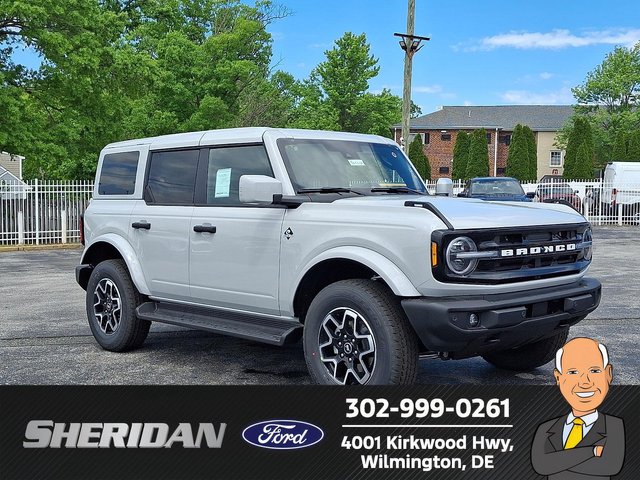 2026 Ford Bronco Outer Banks®