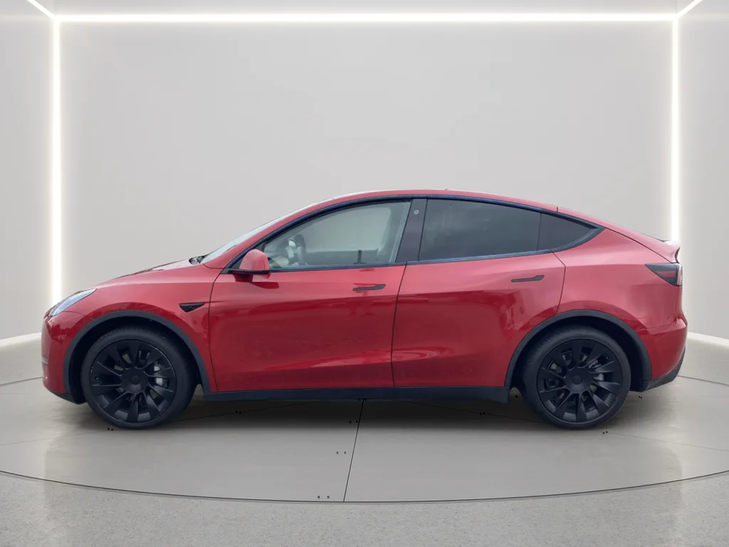 Used 2021 Tesla Model Y Long Range with VIN 5YJYGDEE9MF186686 for sale in Gaffney, SC