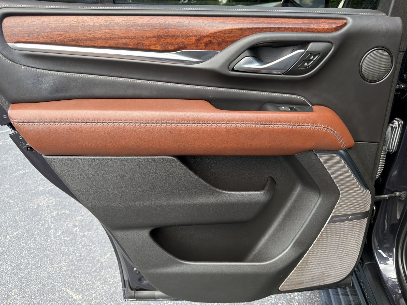 2023 GMC Yukon Denali Ultimate - Photo 29