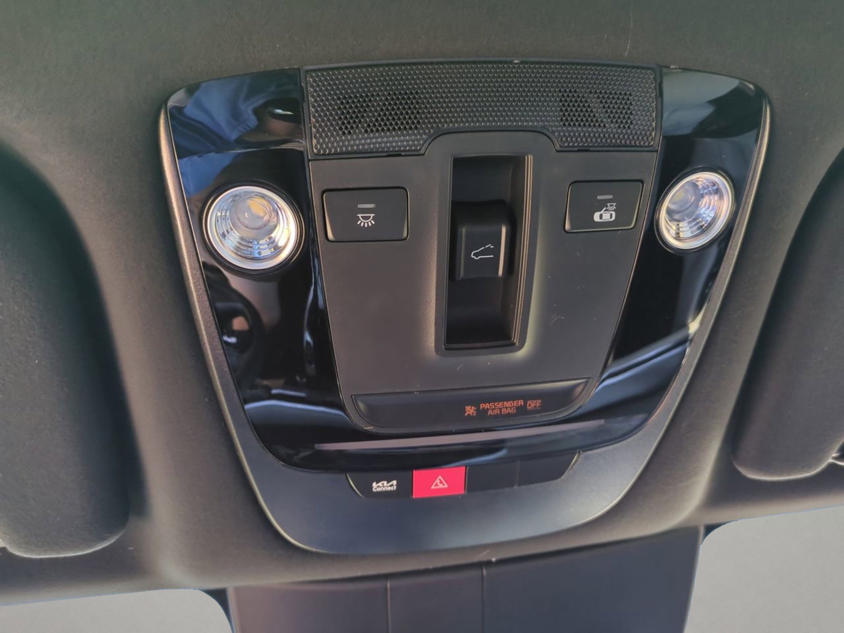 New 2026 Volcanic Sand Kia X-Line SX Prestige image 21