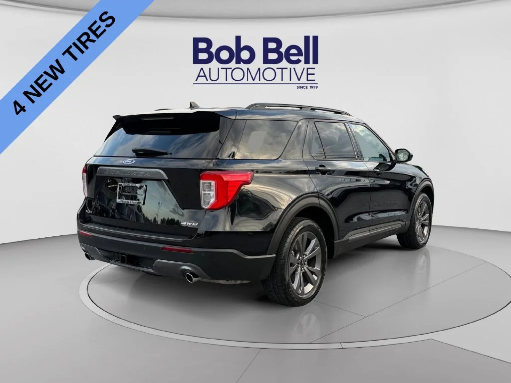 Used 2022 Black Metallic Ford XLT image 7