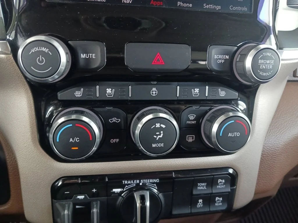 Used 2021 White Ram Laramie image 25