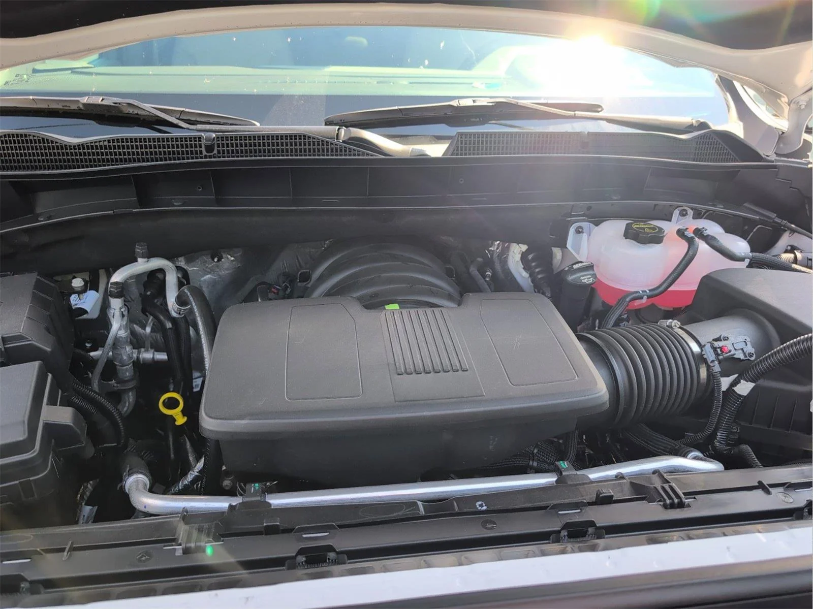 New 2026 Summit White GMC SLT image 38
