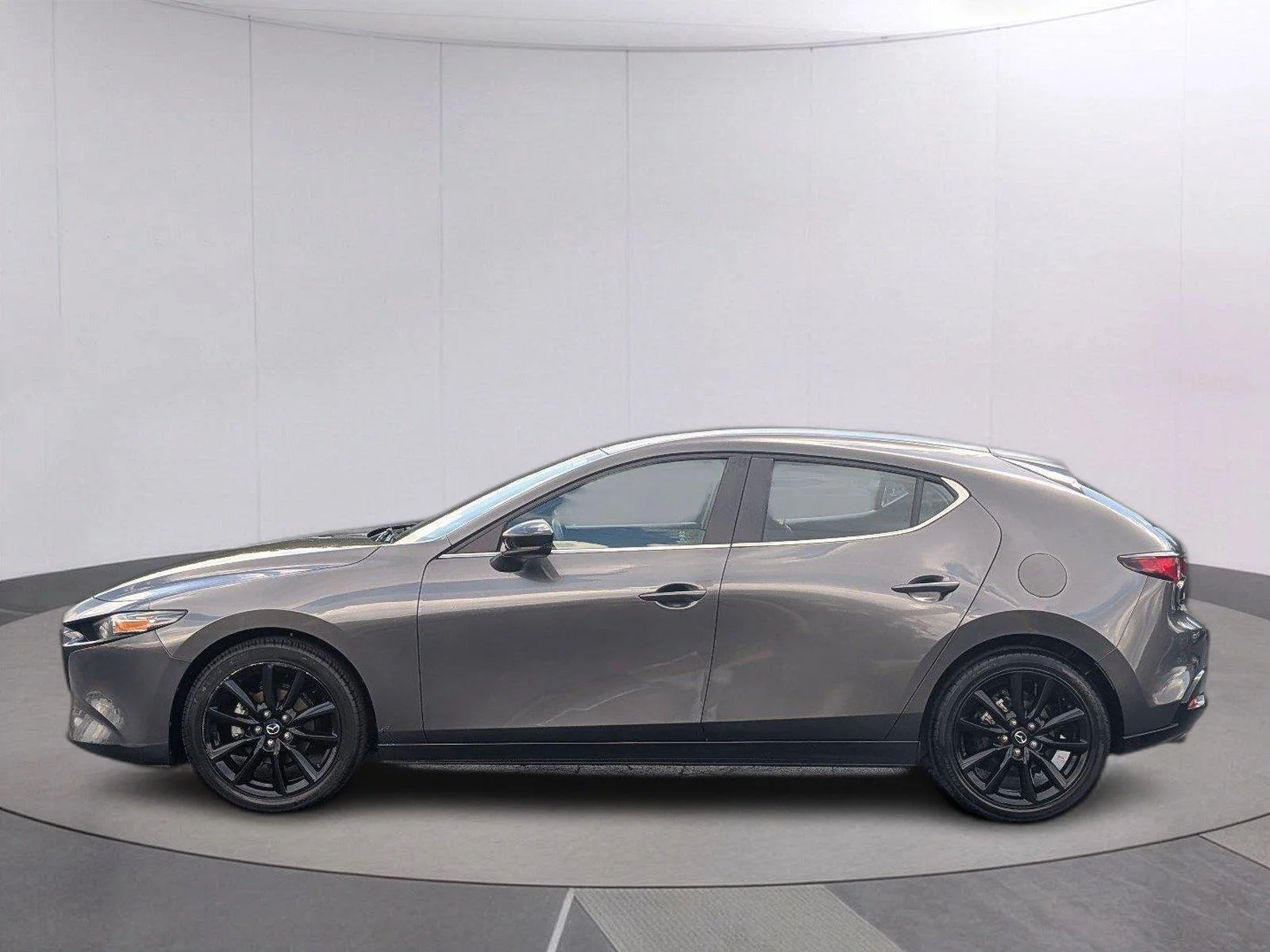Used 2025 Machine Gray Metallic Mazda 2.5 S Select Sport image 2