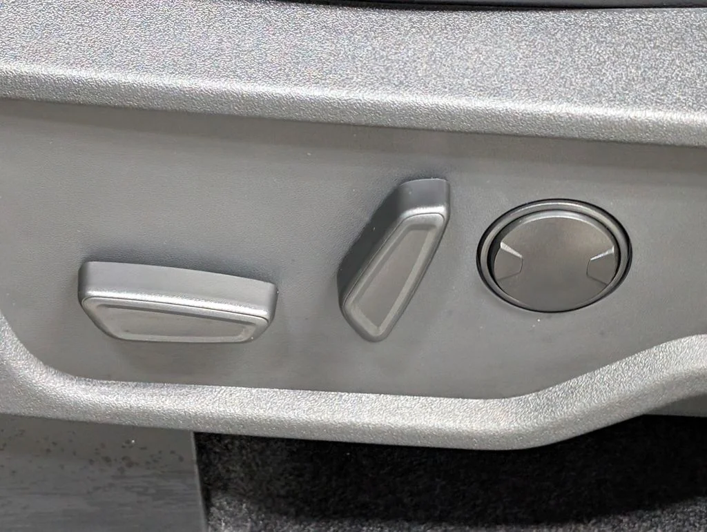 New 2026 Marsh Gray Ford Outer Banks® image 13