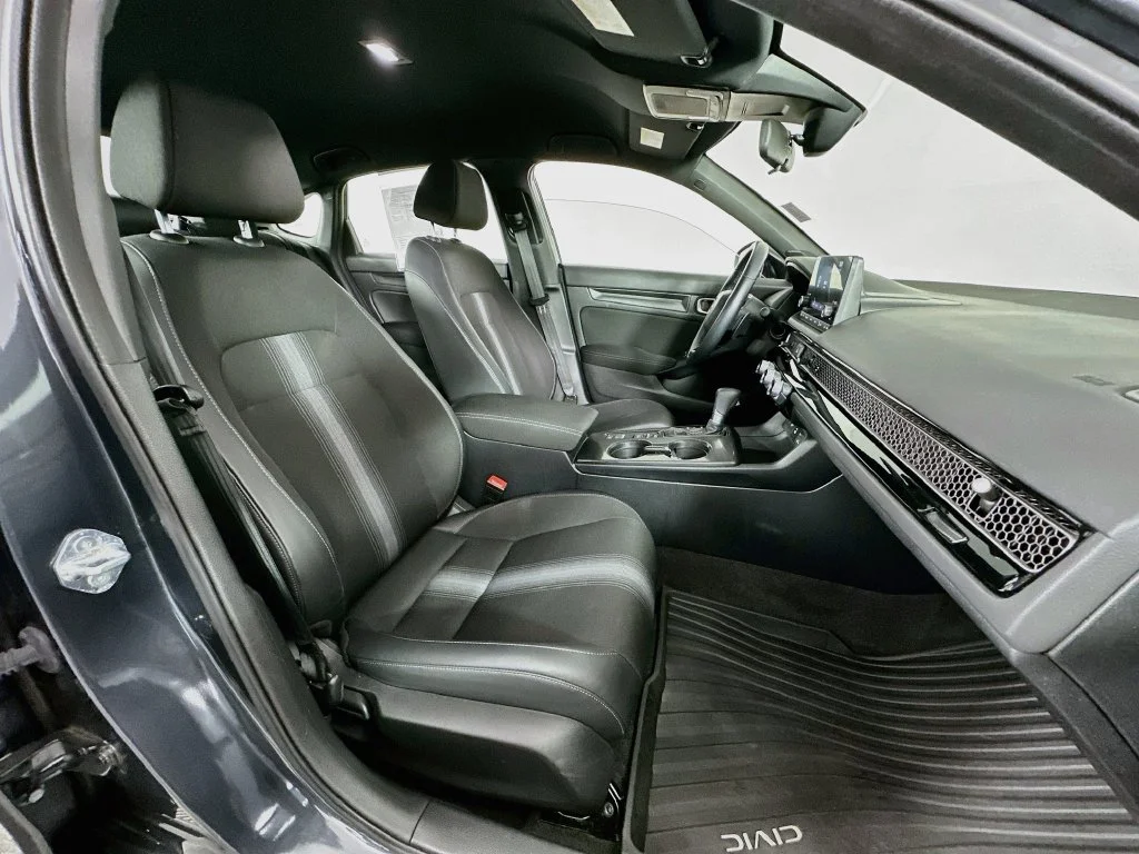 Used 2025 Gray Honda Sport image 26