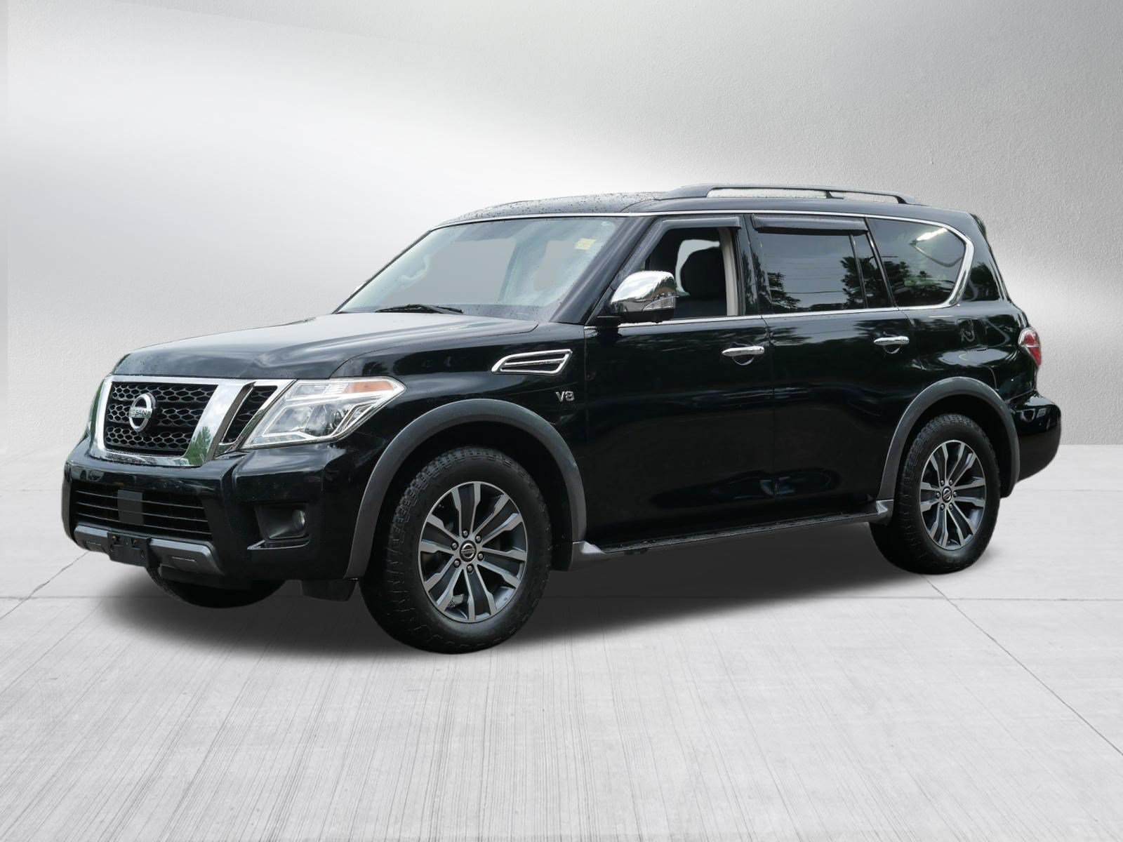 Used 2019 Super Black Nissan SL image 3