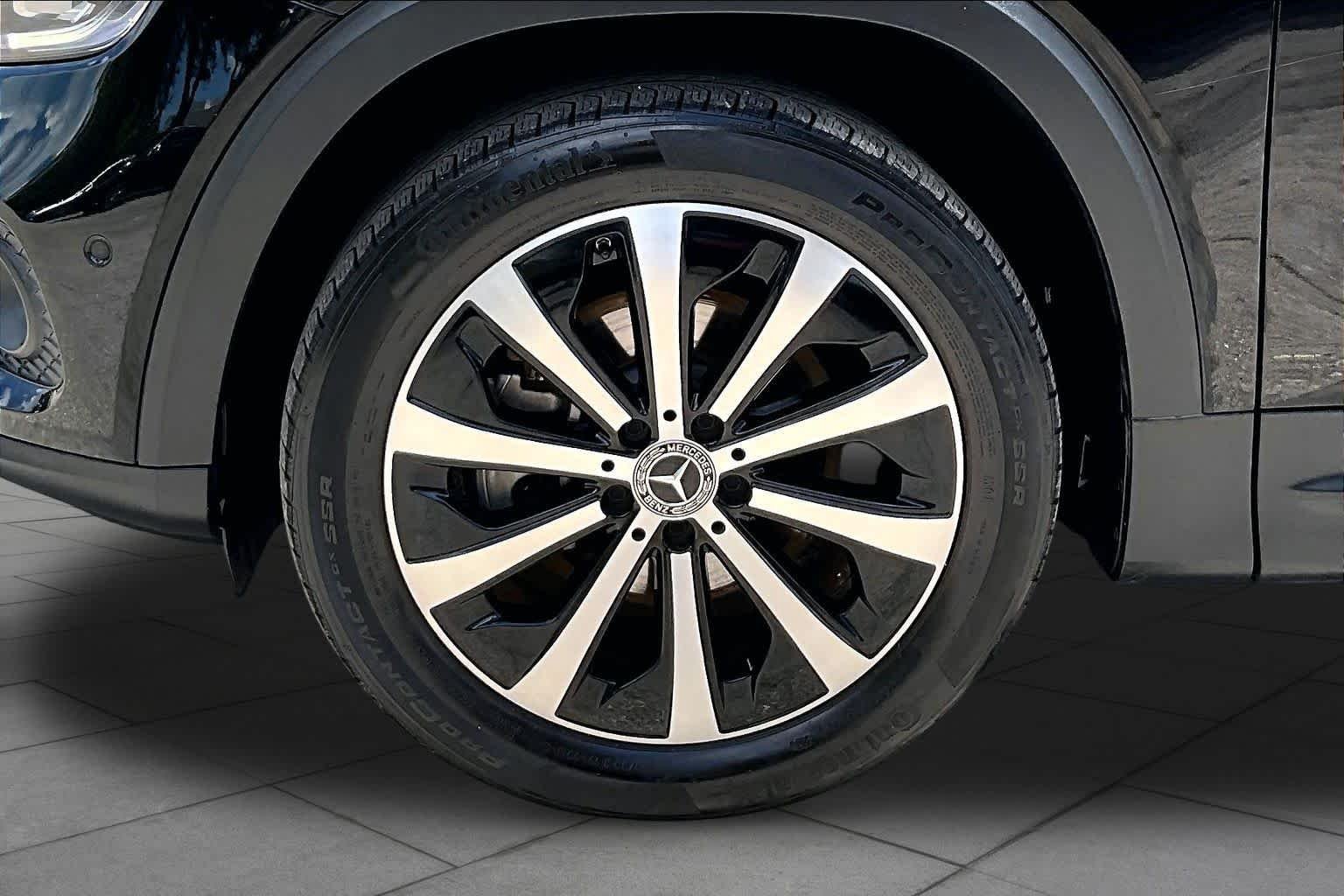 Used 2023 Night Black Mercedes-Benz GLB 250 image 11