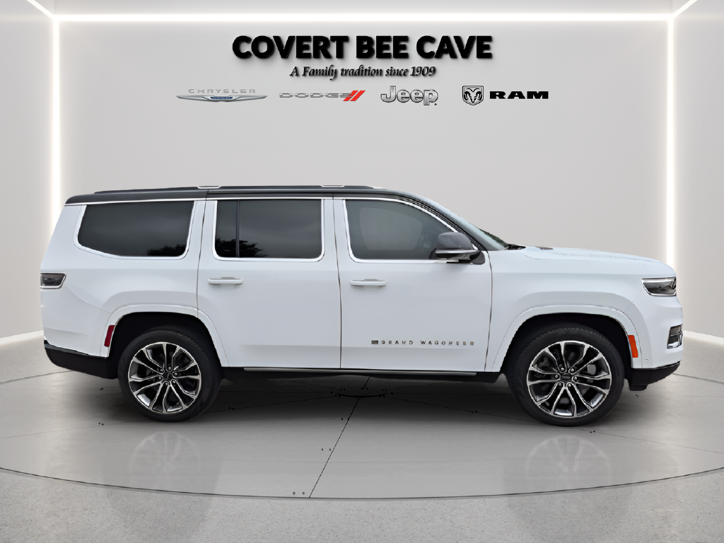 Used 2024 White Jeep Series III image 14