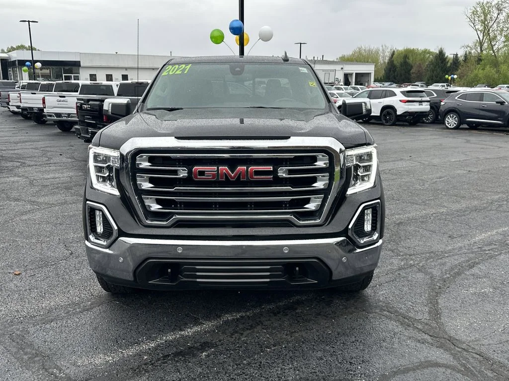 Used 2021 Black GMC SLT image 3