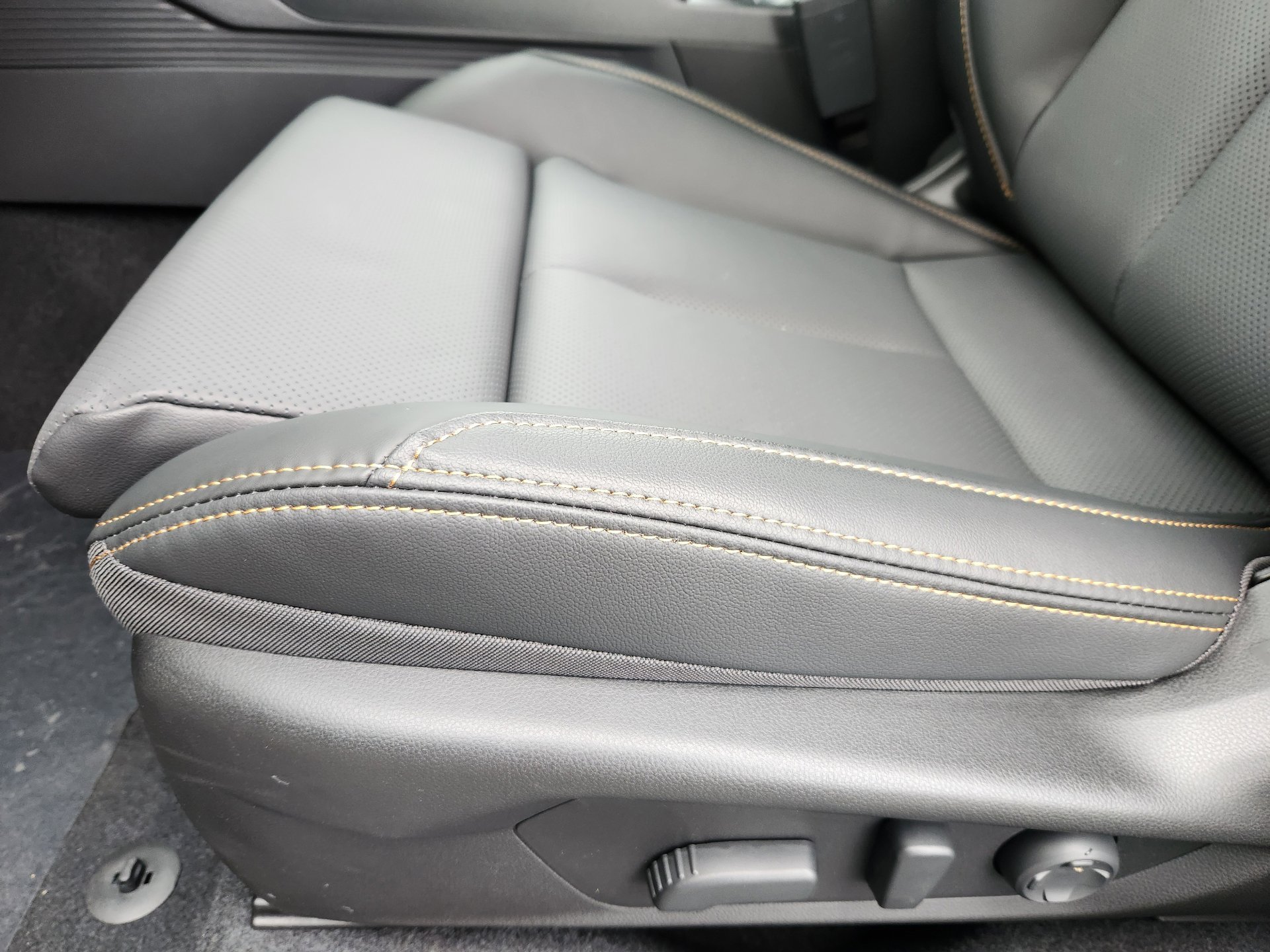 New 2026 CRYSTAL WHITE PEARL Subaru Wilderness image 19