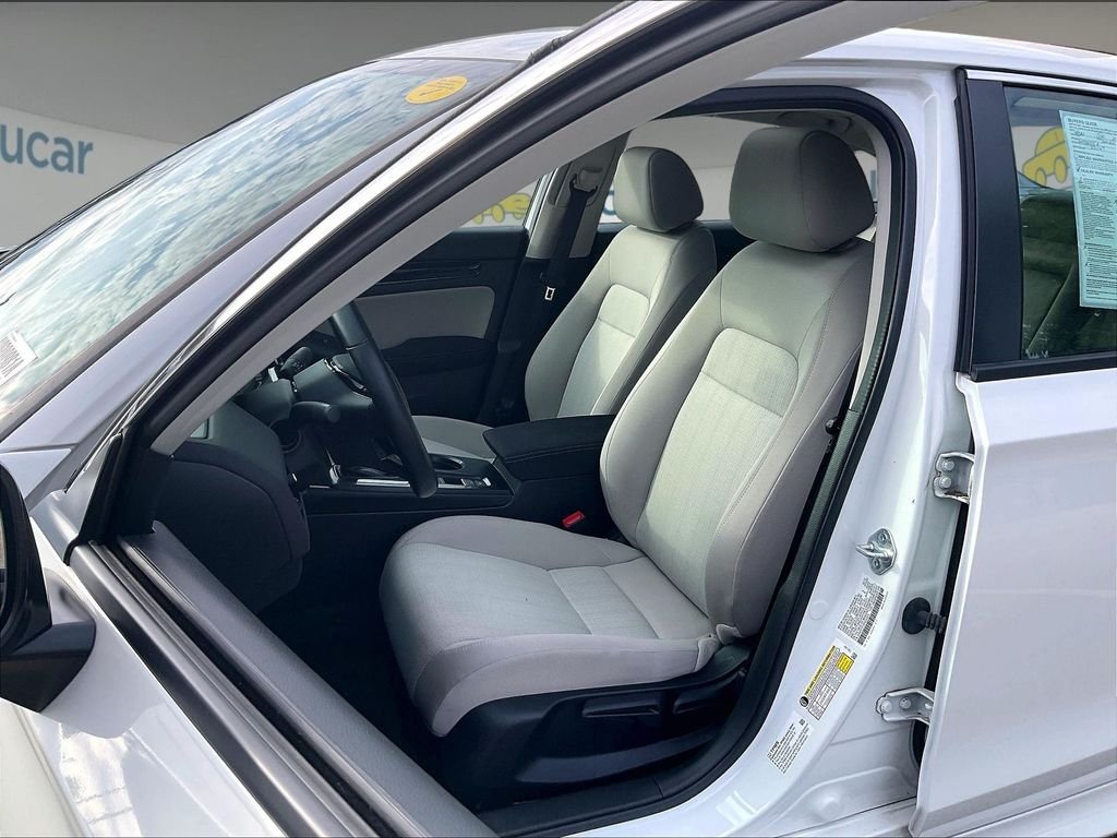 Used 2023 White Honda EX image 10