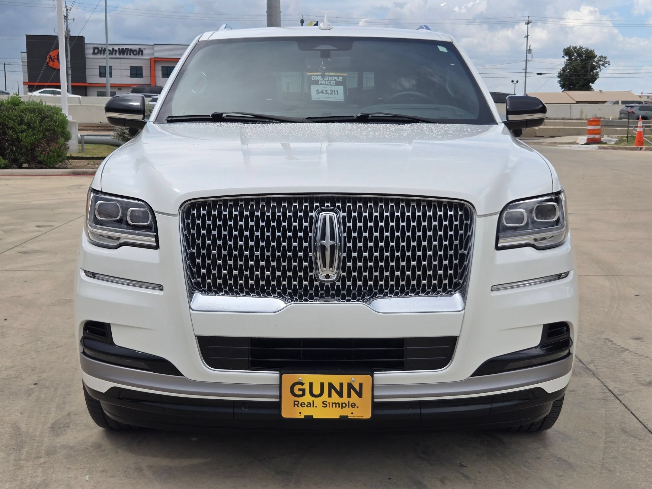 Used 2022 BROWN LINCOLN RESERVE image 2