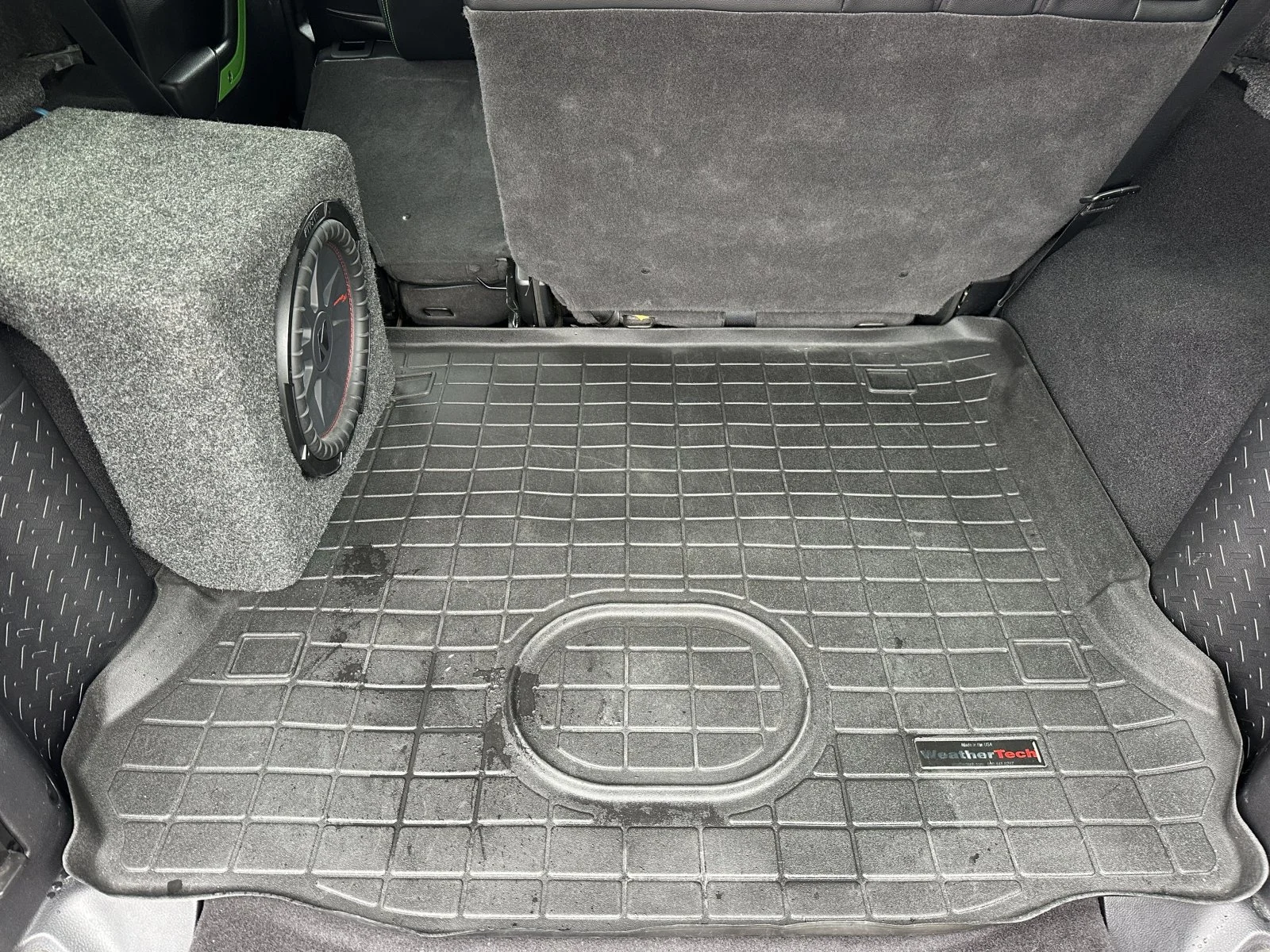 Used 2016 Black Clearcoat Jeep Sport image 17
