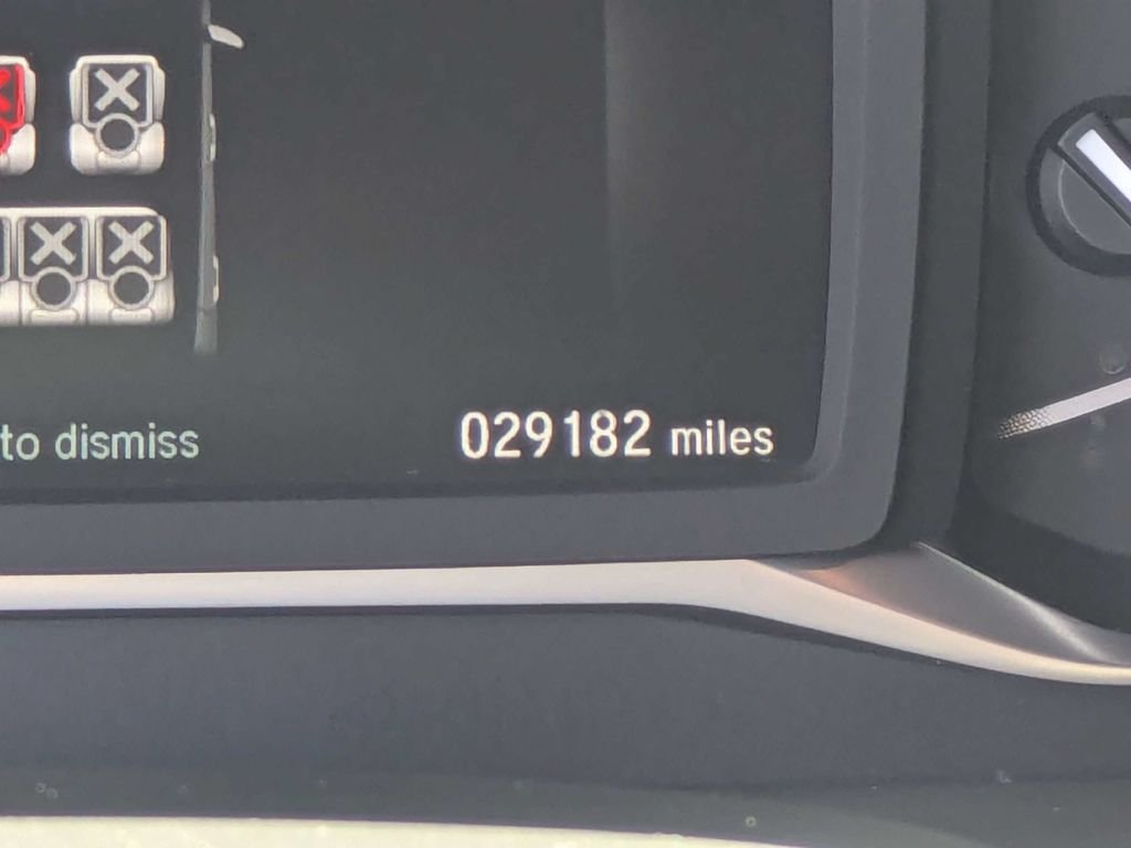Used 2023 White Honda EX-L image 36