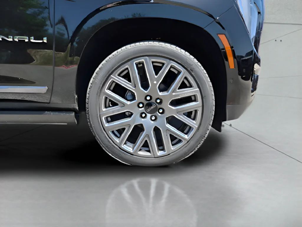 2026 GMC Yukon XL Denali Ultimate - Photo 19