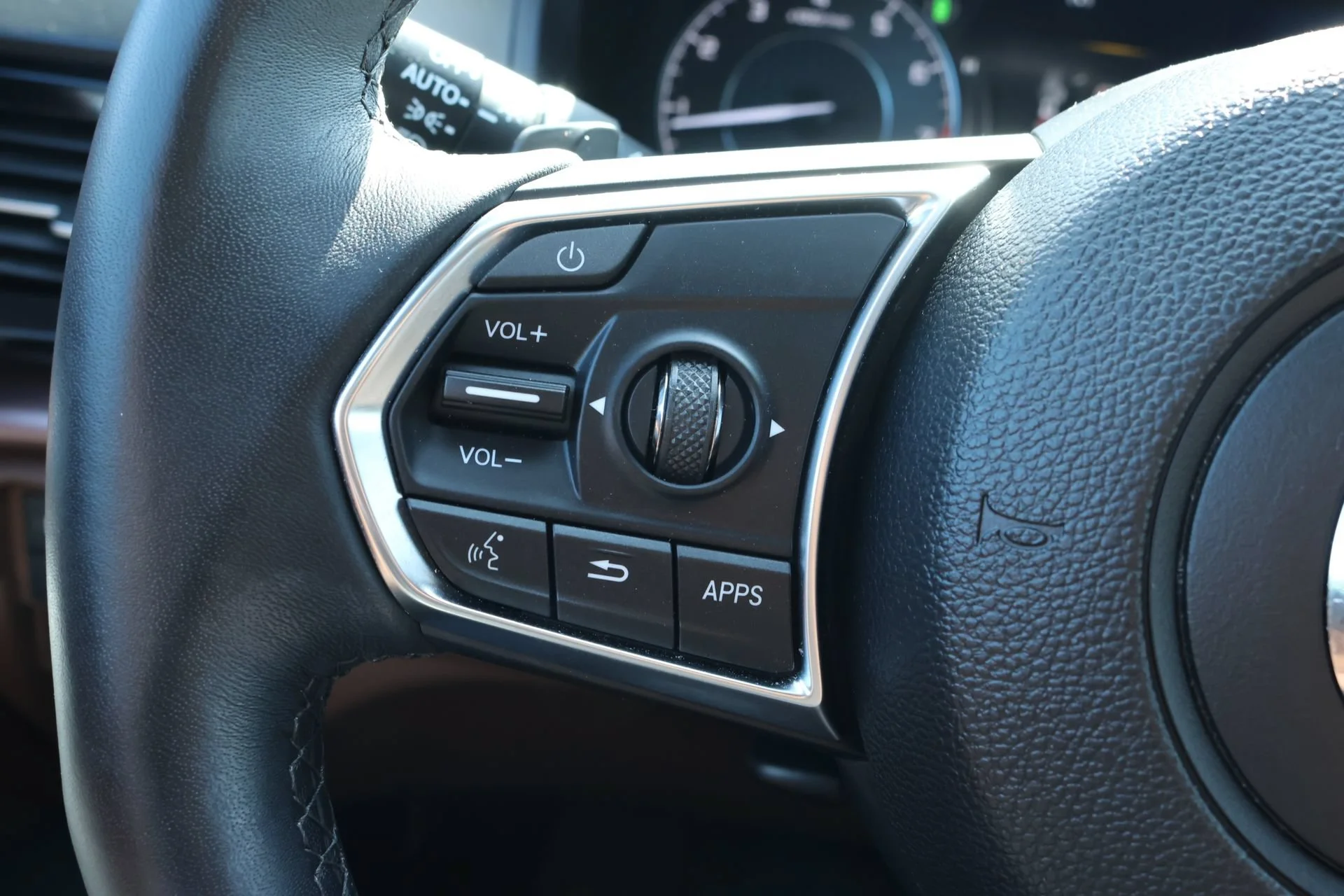 Certified Used 2023 Liquid Carbon Metallic Acura TECH image 33