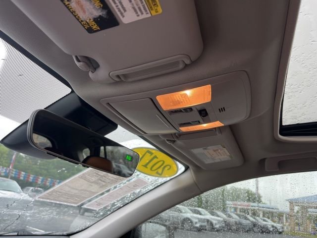 Used 2017 Gray Toyota Platinum image 28