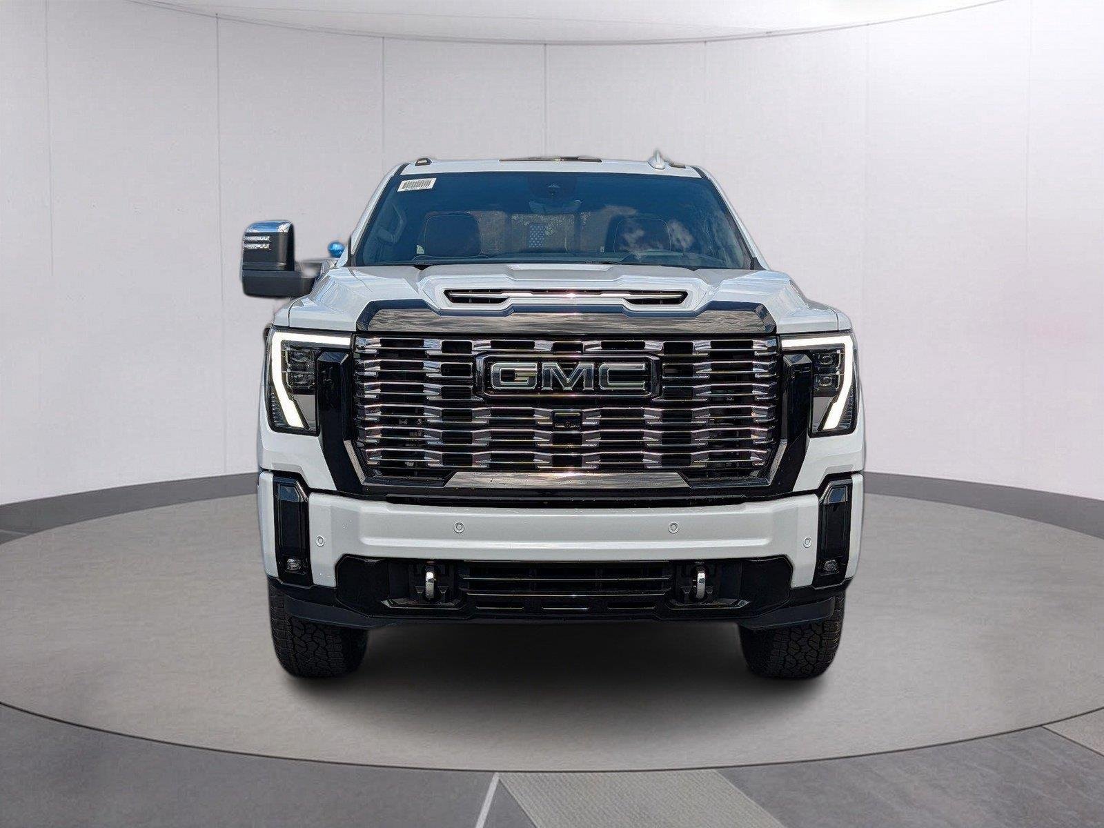 New 2026 Glacier White Tricoat GMC Denali Ultimate image 7