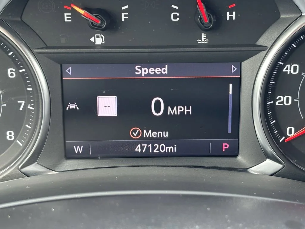 Used 2024 Volcanic Red Tintcoat GMC SLE image 33