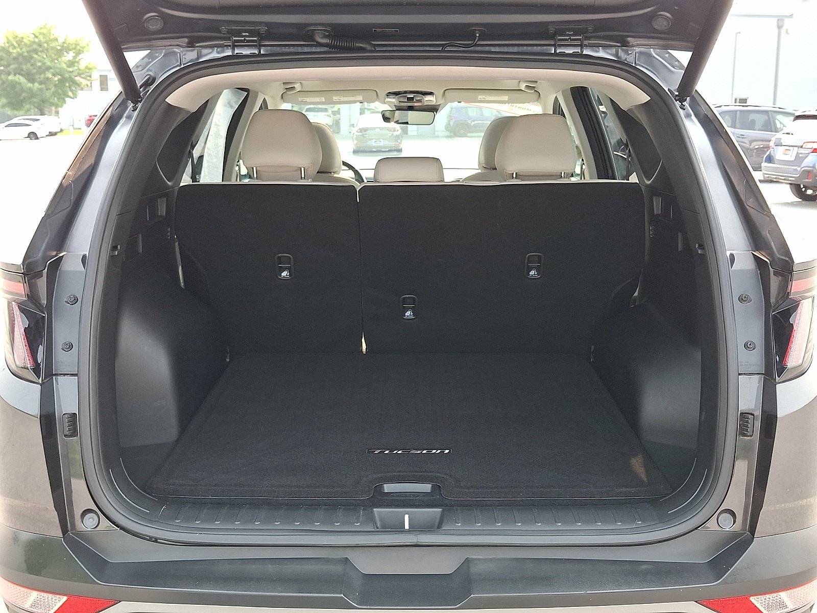Used 2024 Dark Gray Metallic Hyundai SEL image 30