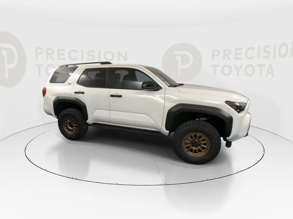 New 2026 Ice Cap Toyota SR5 image 24