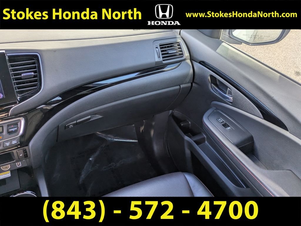 Used 2021  Honda Black Edition image 16
