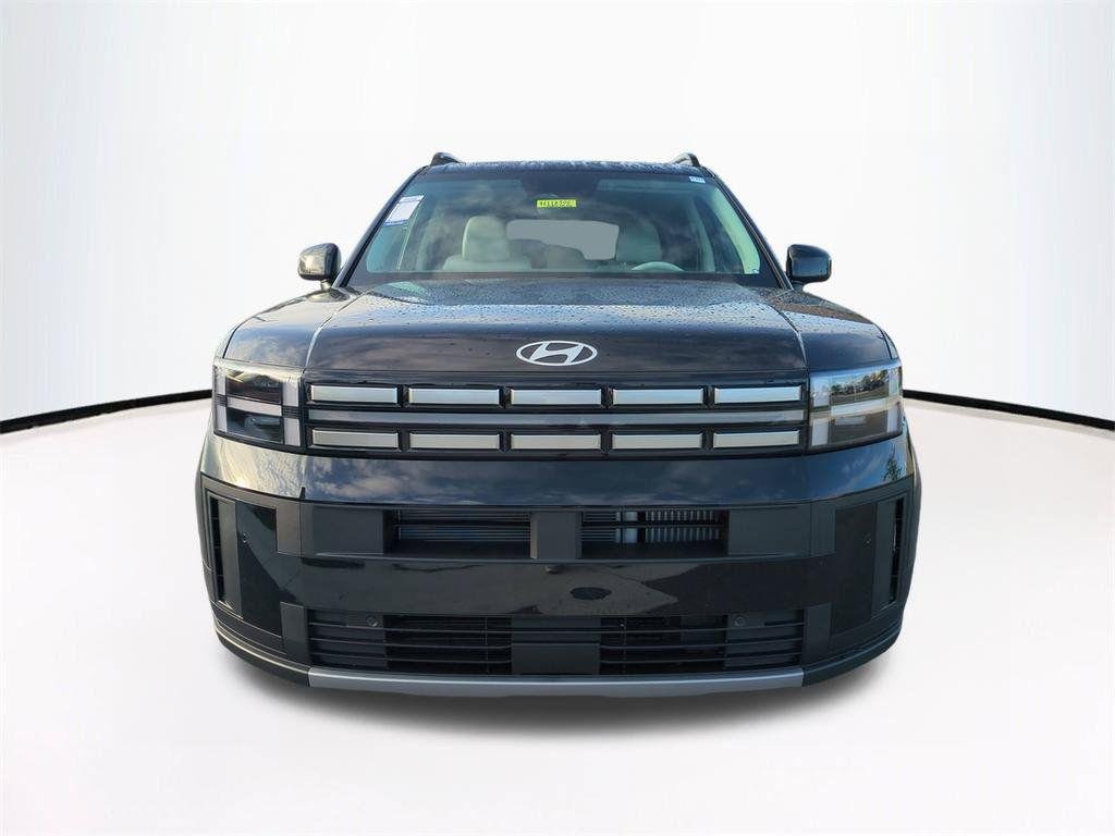 New 2026 Black Hyundai SEL image 3