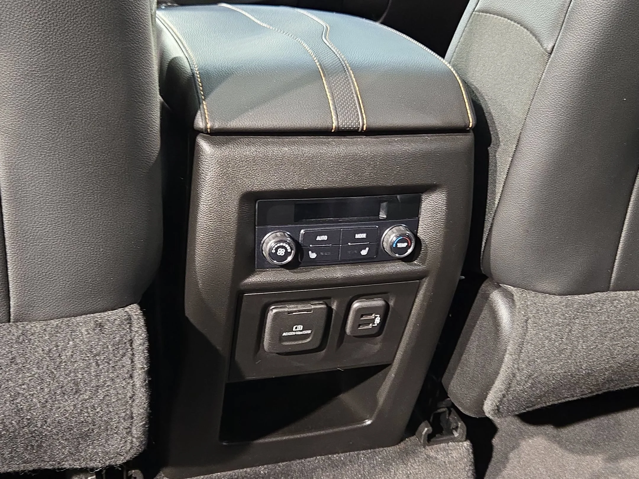 Used 2019 Summit White Chevrolet Premier image 39