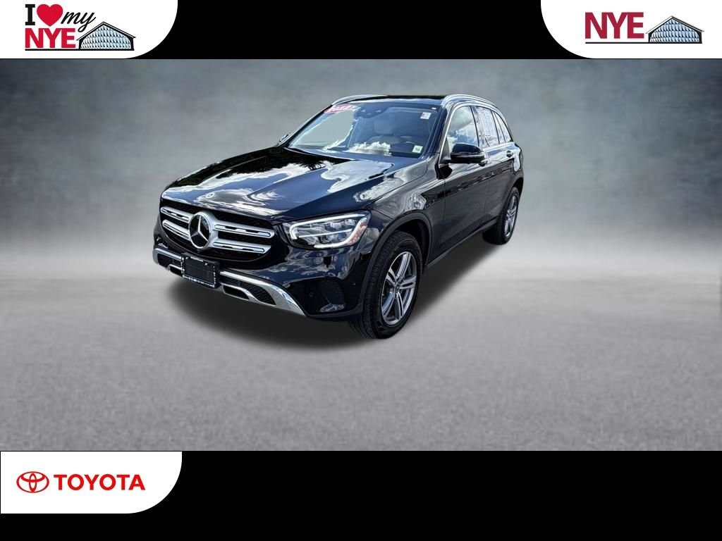 Used 2022 Black Mercedes-Benz GLC 300 image 1