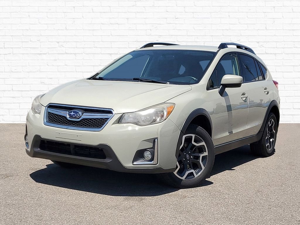 Used 2016 Khaki Subaru 2.0i Premium image 1