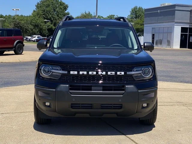 New 2026 Shadow Black Ford Outer Banks image 6
