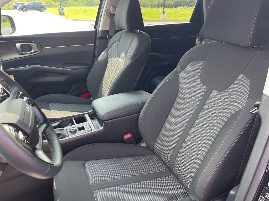 Used 2026 Black Kia LX image 13