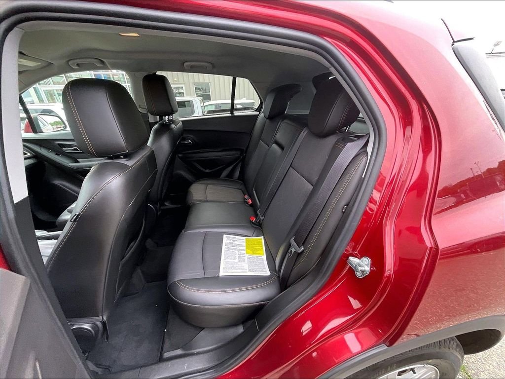 Used 2018 Red Chevrolet LT image 15