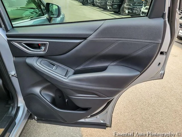 Used 2020 Silver Subaru Limited image 31