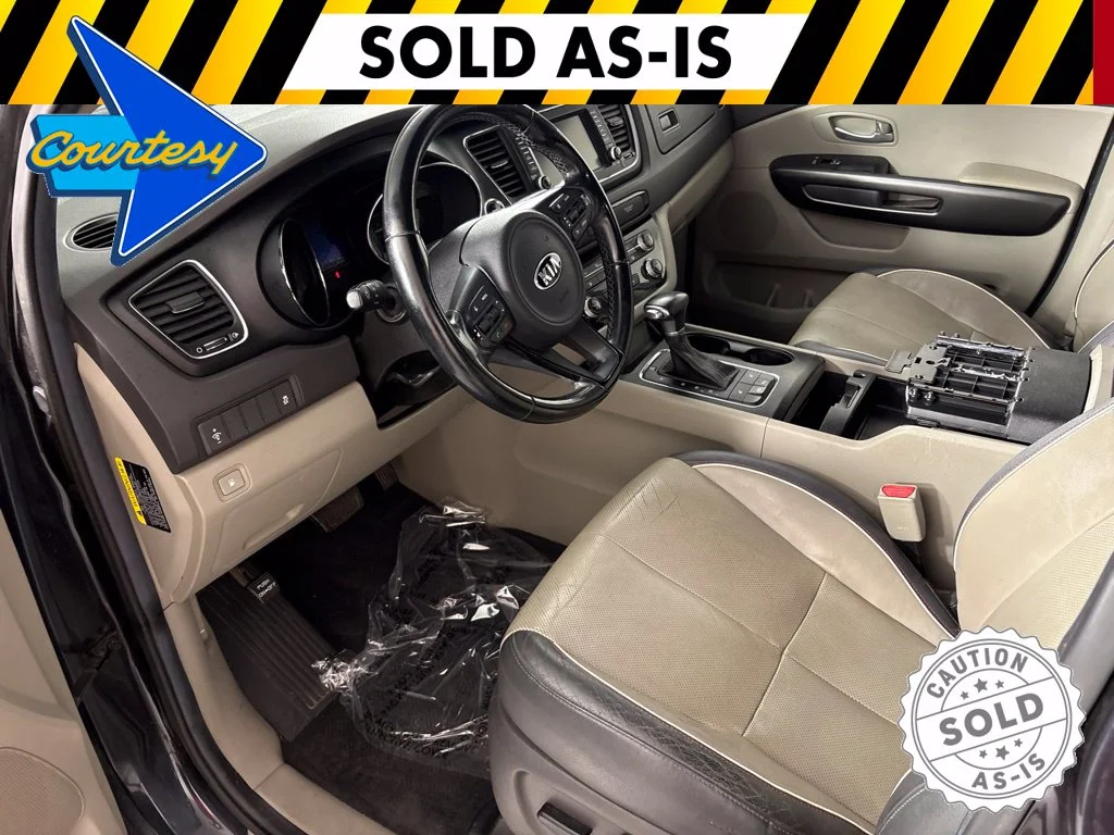 Used 2017 Black Kia LX image 27