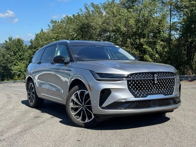 2024 Lincoln Nautilus