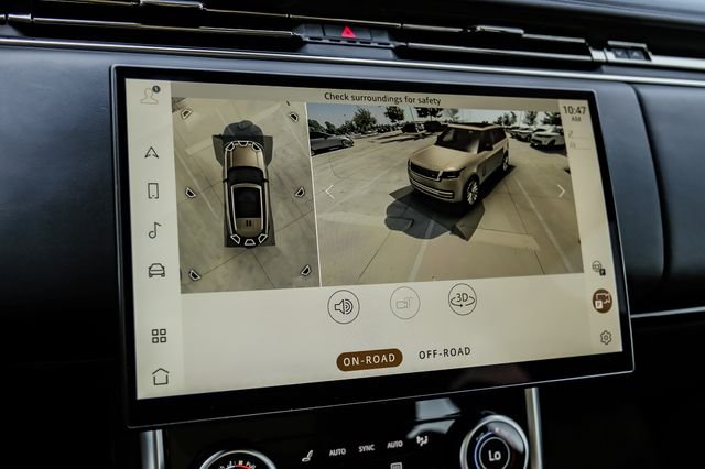 Used 2022 Fuji White Land Rover SE image 28
