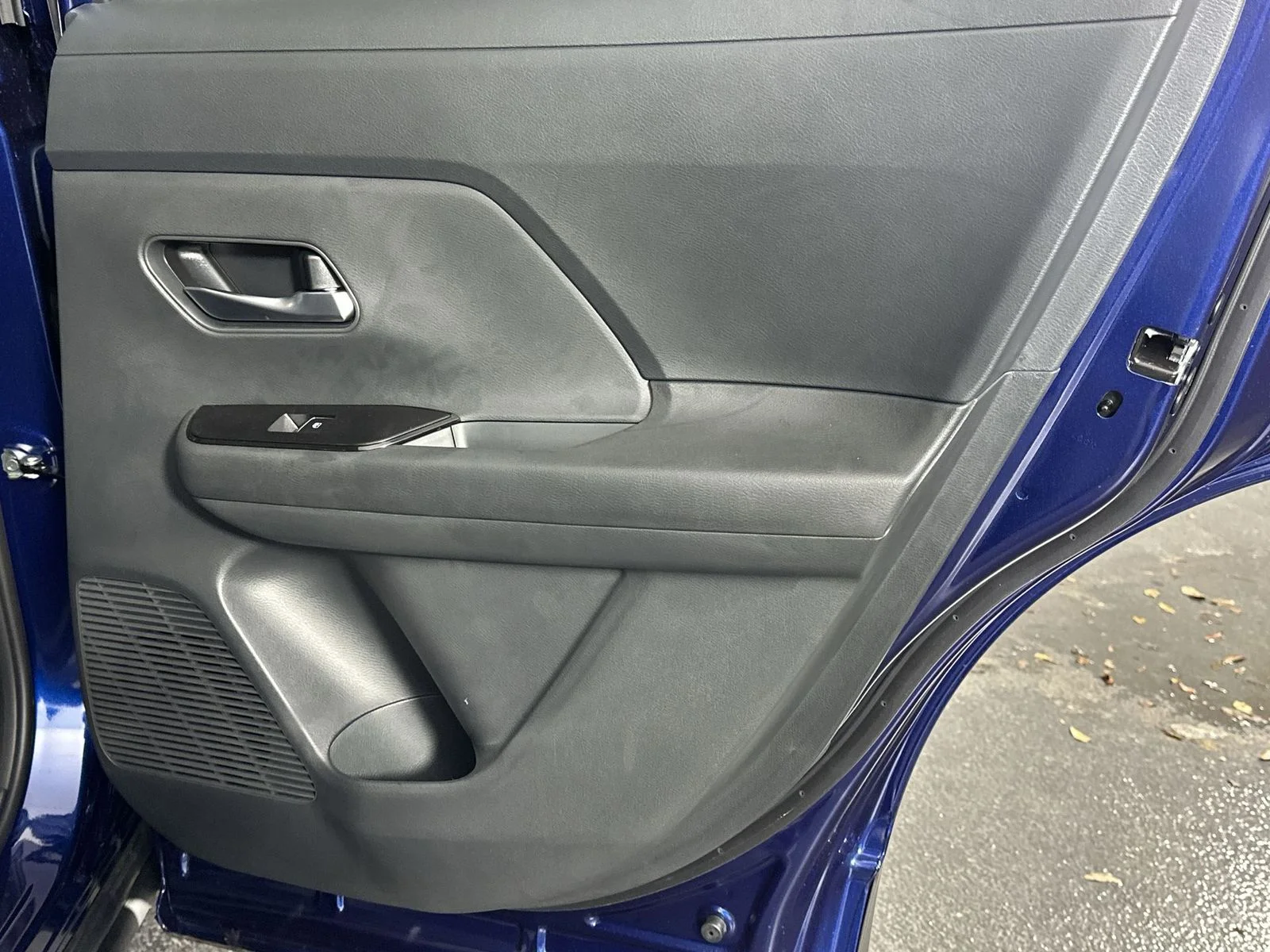 New 2026 Deep Blue Pearl Nissan SR image 32