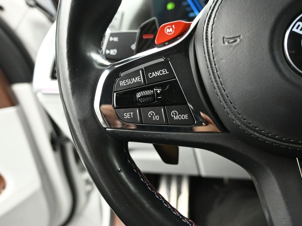 2023 BMW XM - Image 16