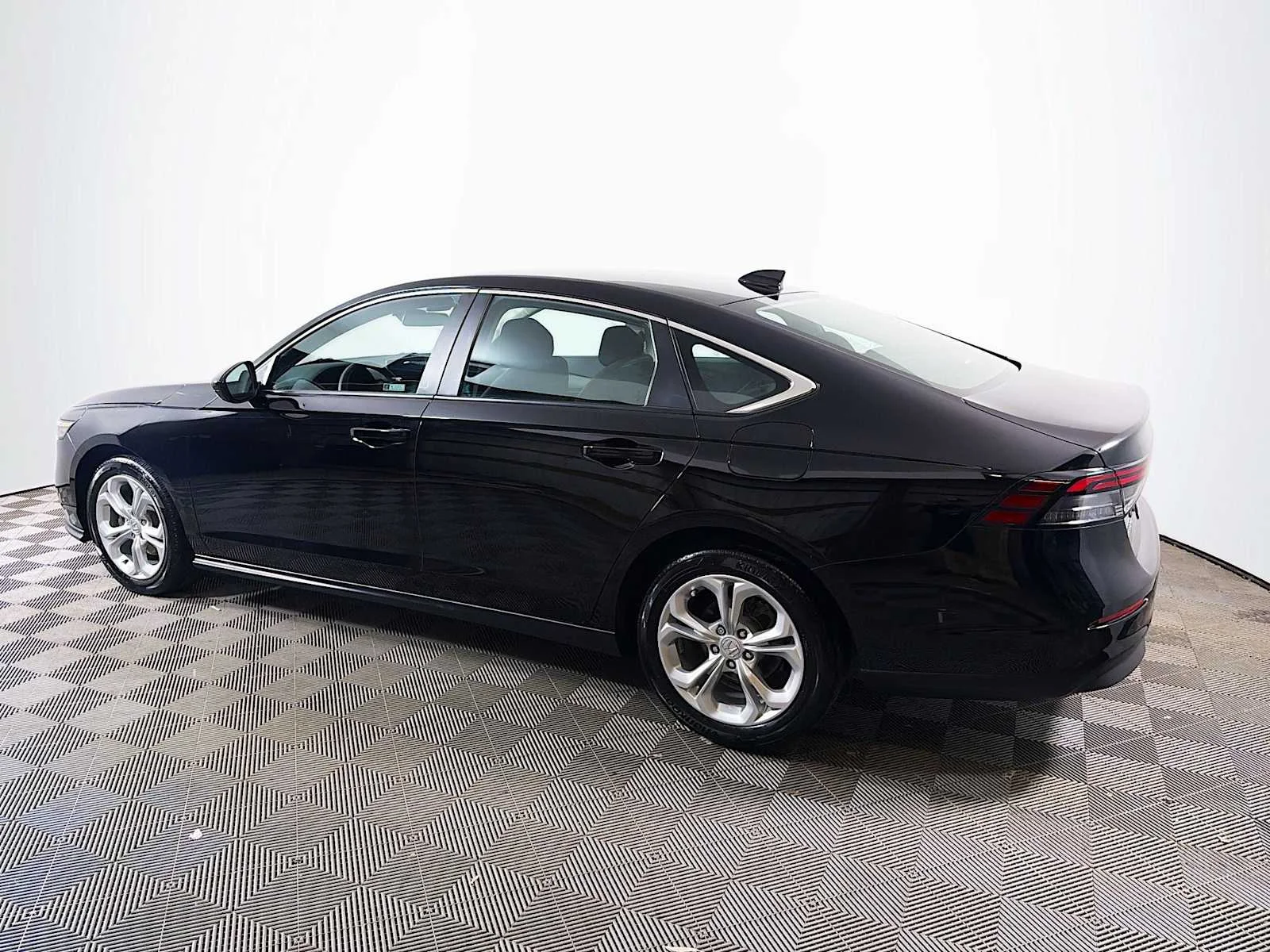 Used 2023 Crystal Black Pearl Honda LX image 6