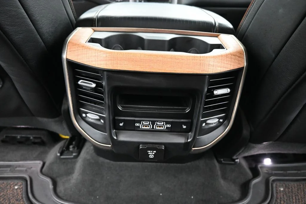 2022 RAM Ram 1500 Pickup Longhorn - Photo 16