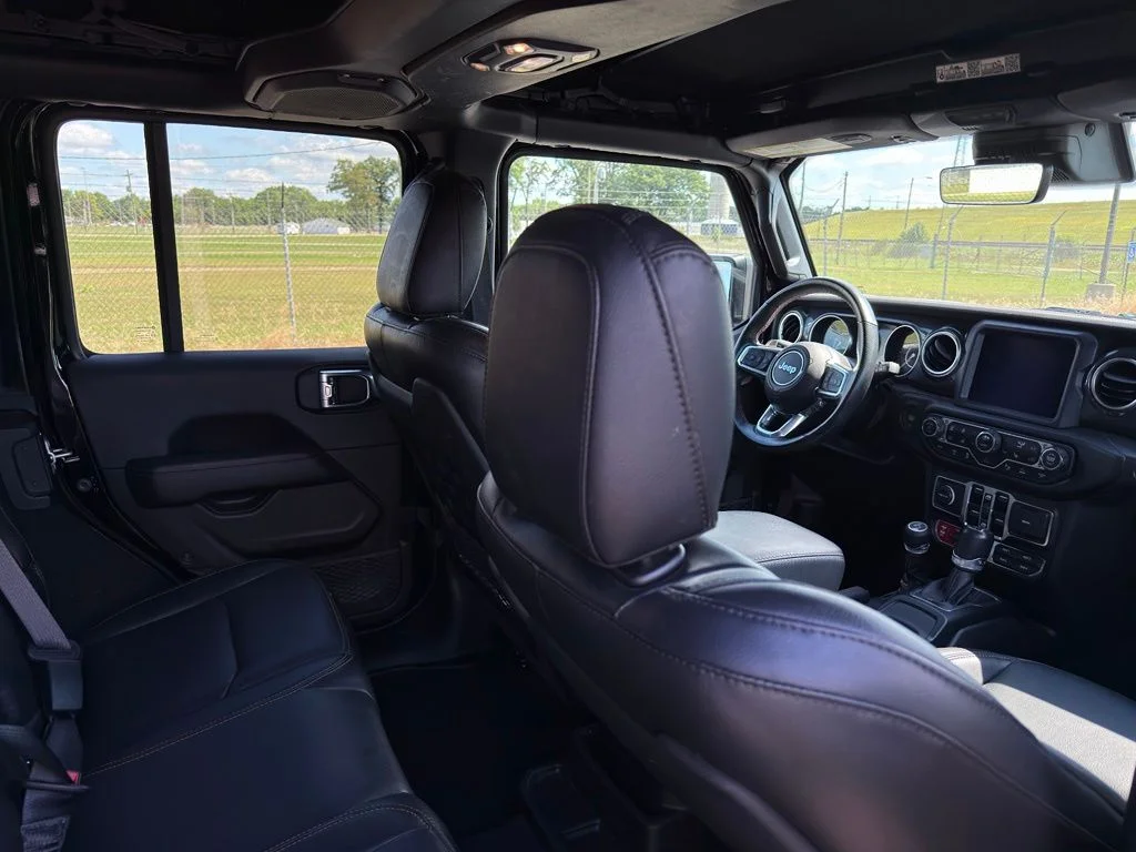 Used 2023 Black Jeep Rubicon 392 image 37